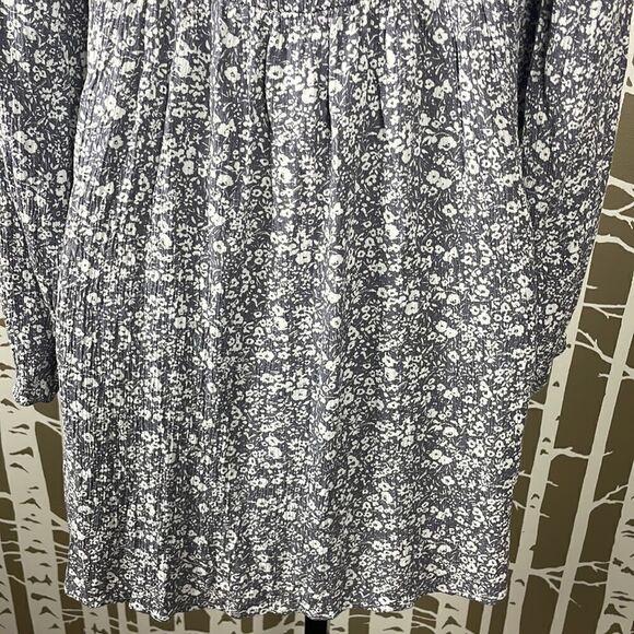 Sadie & Sage Washed Gauze Ditsy Floral U-Neck Boho Tunic Top Gray White sz M - Picture 6 of 14